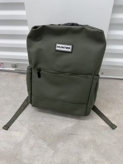 New Hunter Top Clip Backpack Green With Tags