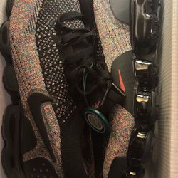 Nike Air Vapormax Flyknit 2 Size 12