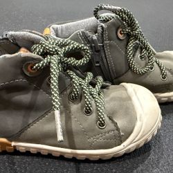 Boys Casual Boots Size 10