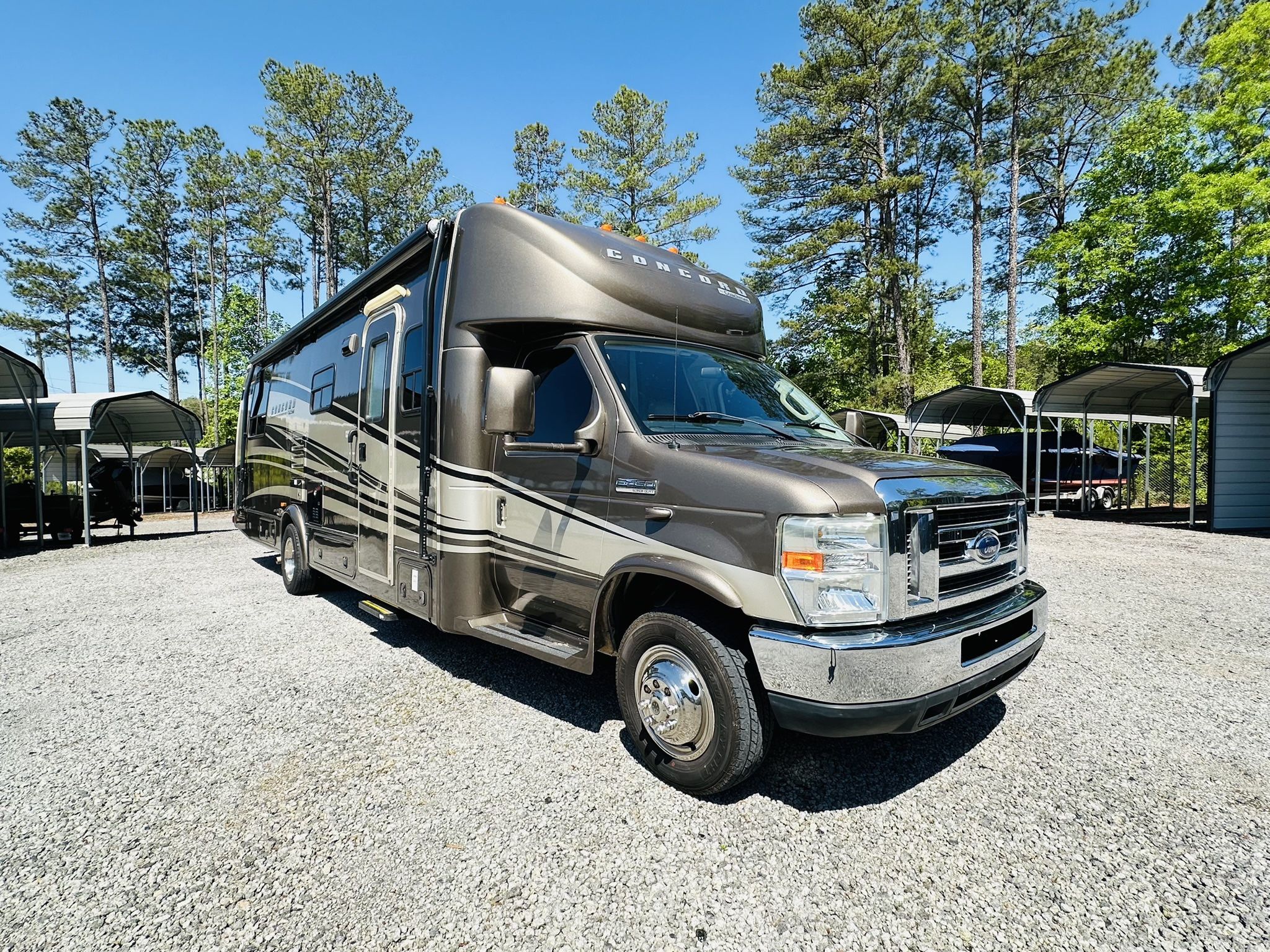 2013 Coachman Concord 301SS