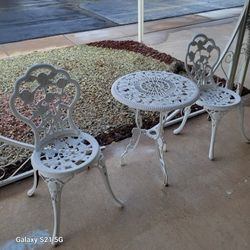 Antique Cast Iron Patio Set