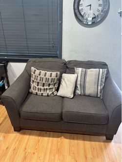 Sofa set