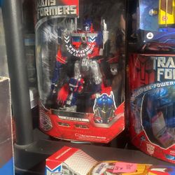 Transformers Optimus Prime Premium
