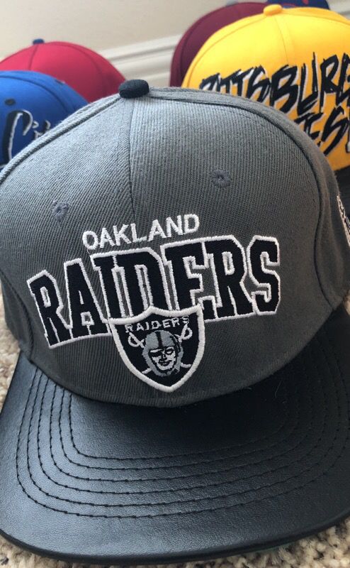 Mitchell & Ness Oakland Raiders SnapBack for Sale in Addison, TX