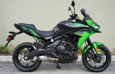 2022 Kawasaki Versys 650 Abs Candy Lime Green/Metallic Flat Spa
