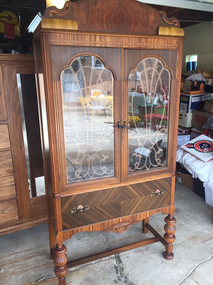 Ornate Vintage 1940s Cabinet With Drawer &storage