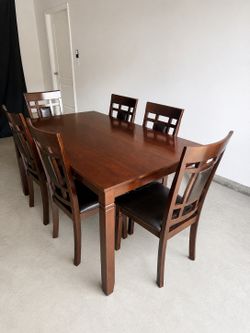 New 🍽️ 7-Piece Dining Set | Table + 6 Chairs | $10 Down