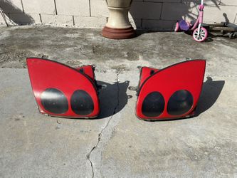 3000GT Driver Side And Passenger Front Light