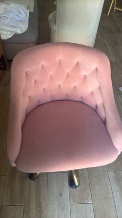 Pink rolling chair