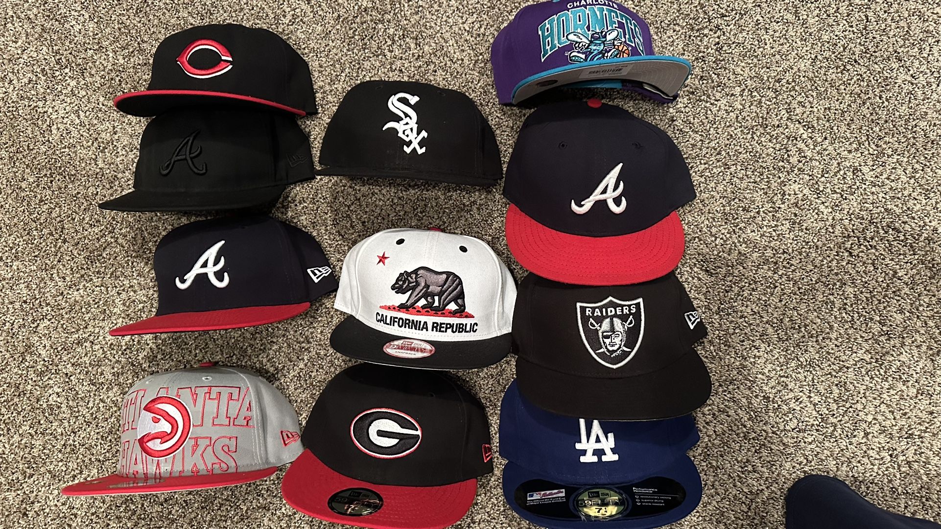 SnapBack And Fitted Hats 