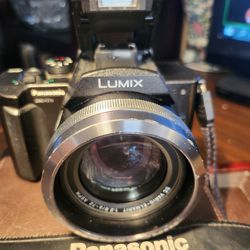 Panasonic  Lumix  camera for wildlife