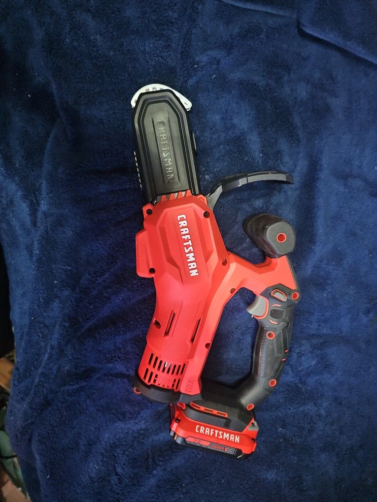 Craftsman 6" Cordless Pruning Chainsaw