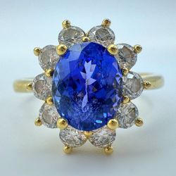 18k yellow gold Vintage 3Ct Oval Tanzanite 1.6CTW Natural Diamond Flower Cluster Ring