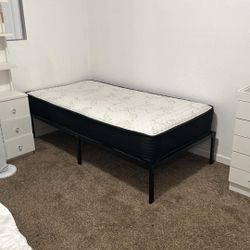 Twin Bed 