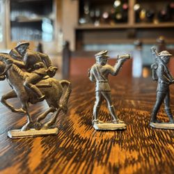WWI lead Soldiers