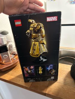 Lego thanos