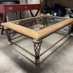 How’s Table 