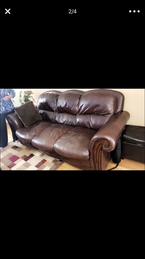 Couch (Italian leather)