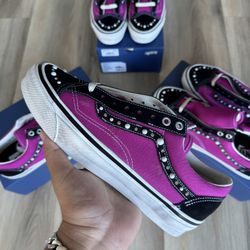 Vans 36 Old Skool “Pearlized” Fuchsia Red Size 9.5 And Size 11