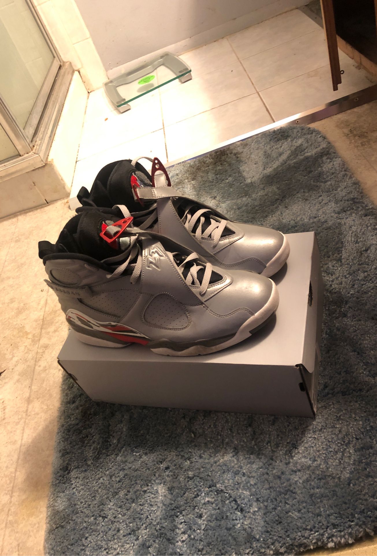 Jordan 8 Retro Reflections of a Champion, worn once, Great condition
