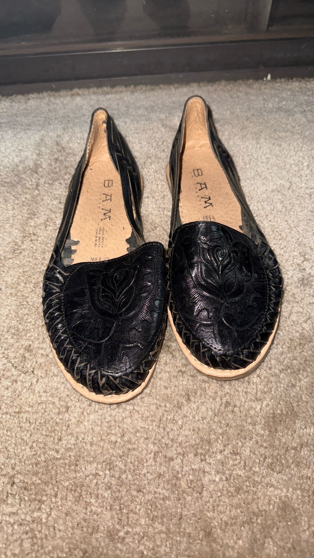 Woman Leather Flats