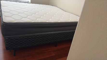 King Mattress and box spring