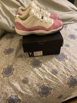 Jordan 11s