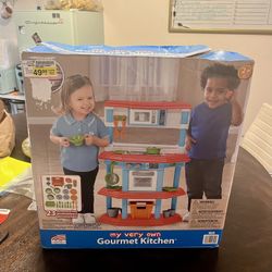 Kids My Very First Kitchen Set - Brand New