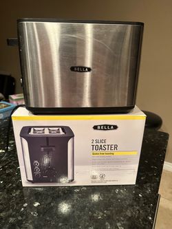 Bella toaster $25!
