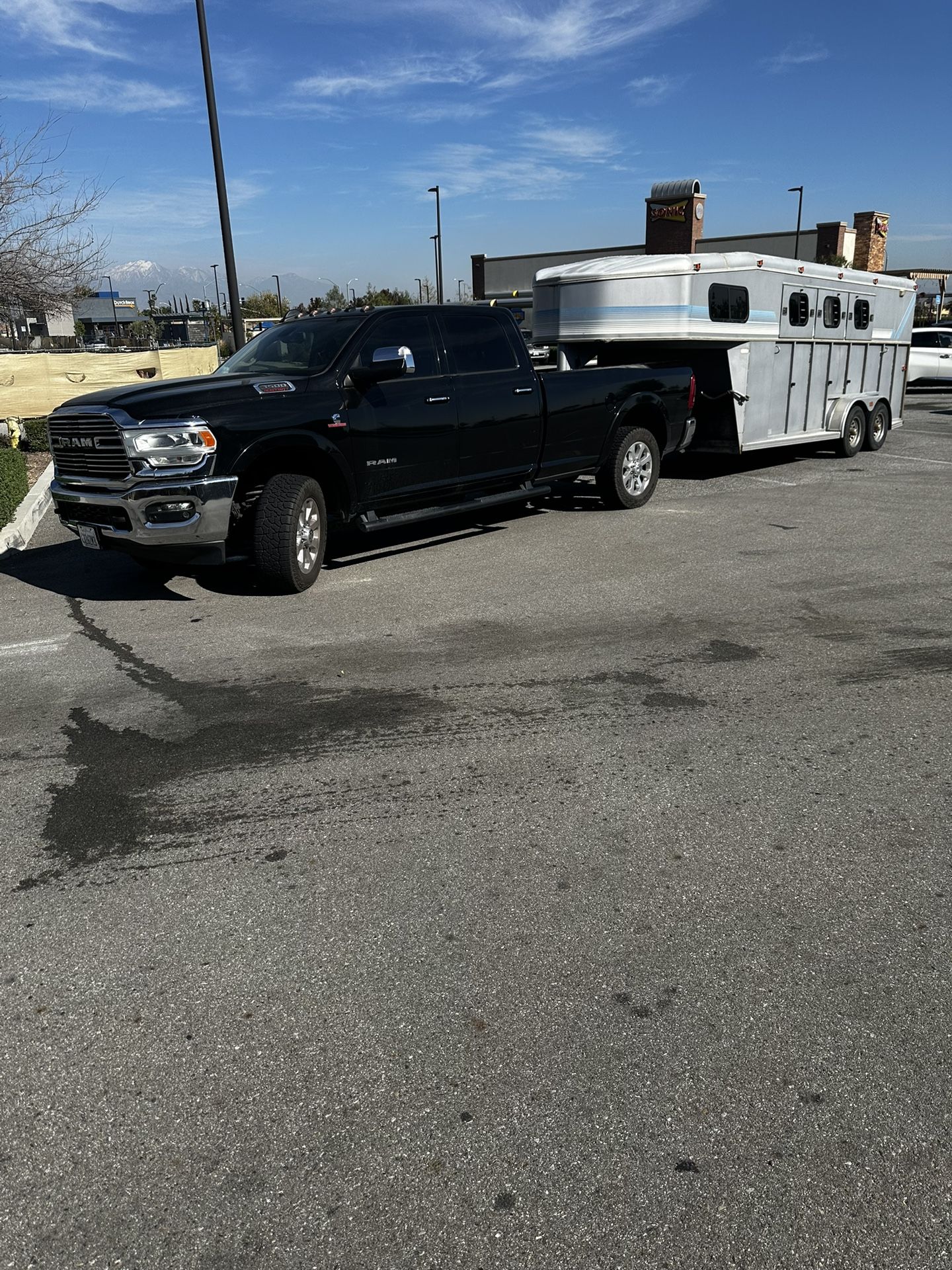 Horse Hauling & Corral Transport 