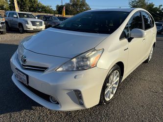 2012 Toyota Prius v