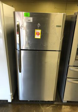 Frigidaire Top Freezer Refrigerator Model:LFTR2021TF YY5179BJR5 VLW8S