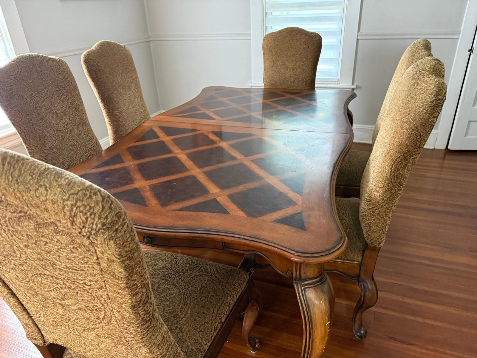 Elegant Dining Room Set w/ Buffet