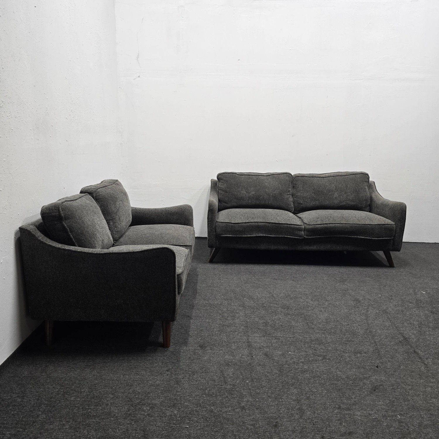 Can Deliver! Gray Two Piece Sofa Set Couch