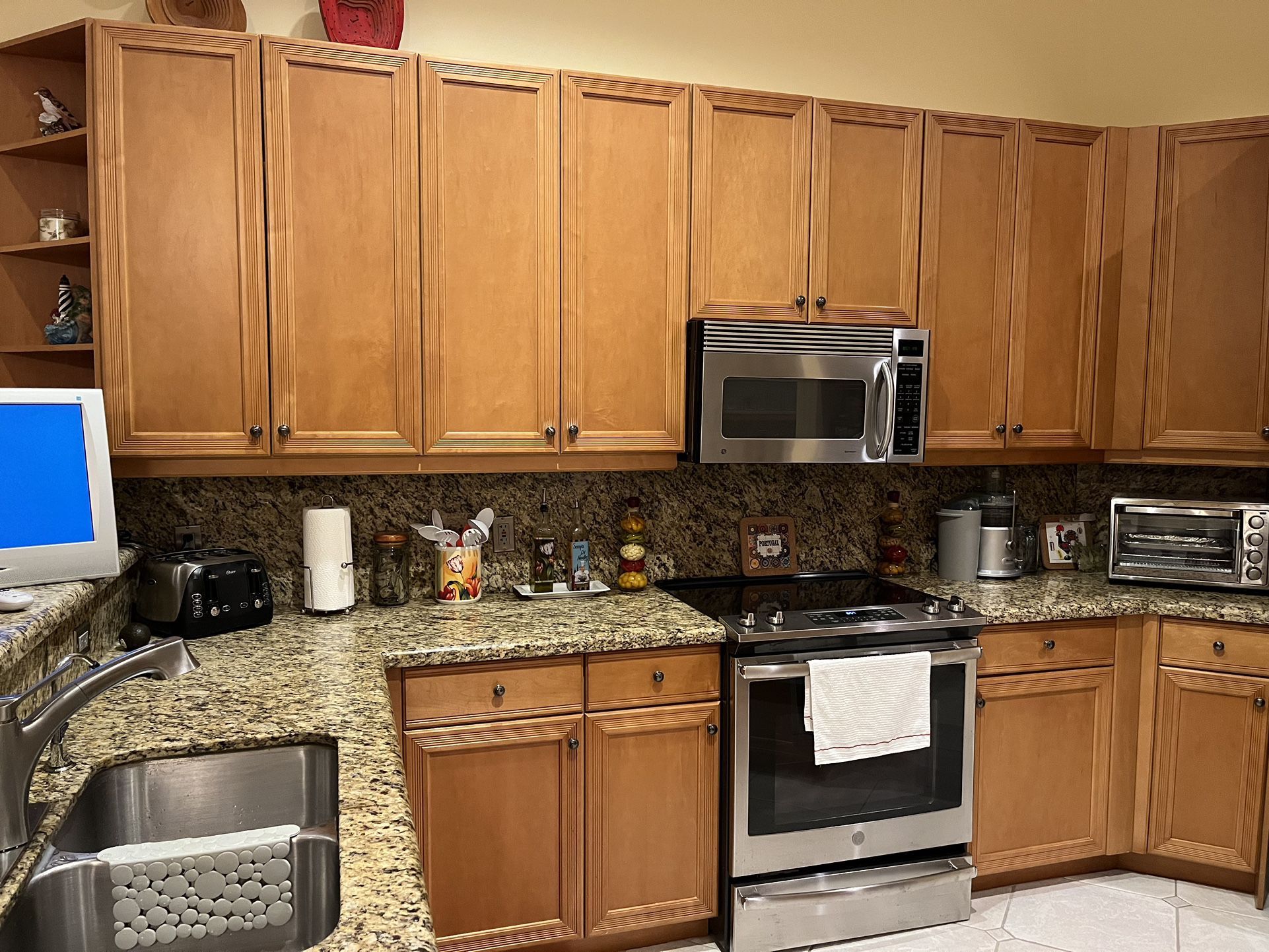 Kitchen for Sale in Fort Lauderdale, FL OfferUp