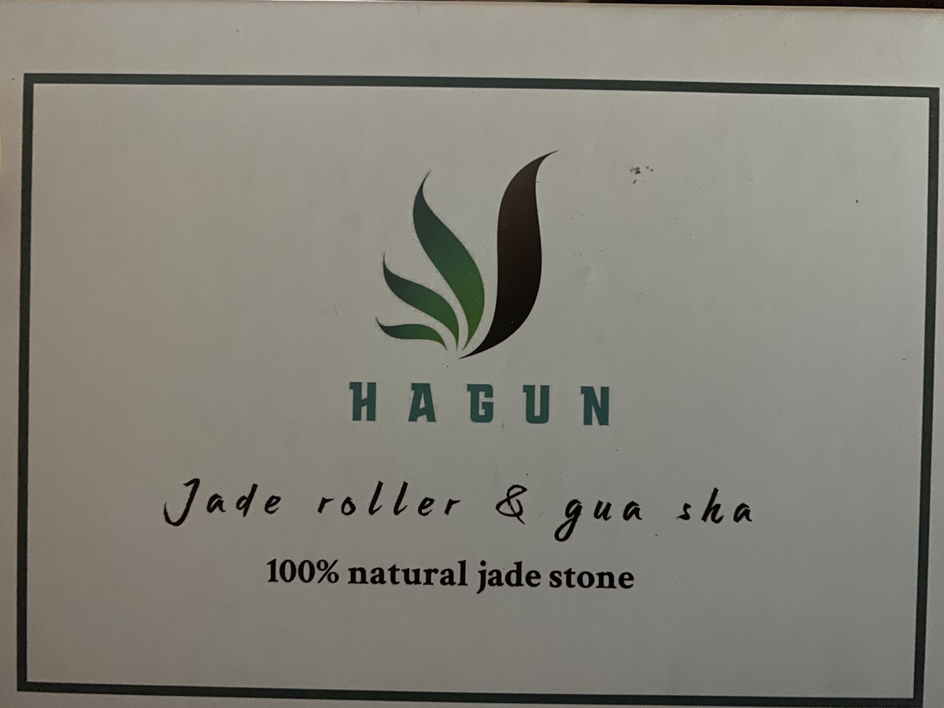 New in box Hagun jad roller