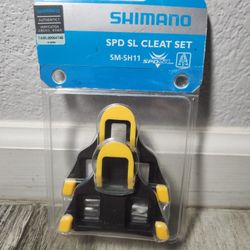 Shimano SM-SH11 Road SPD-SL Pedal Cleats - 6 Degrees Float - Yellow/Black