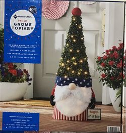 40” Gnome Topiary