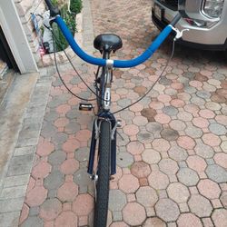 XL CRUISER 7 SPEED , BIG 26 " WHEELS, TIRES, READY FOR RIDING 
