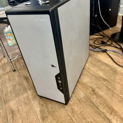 Windows 10 Desktop Computer Intel Core 2 6600 @ 2.40Ghz 8GB Solid state drive and more. Read description 