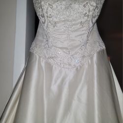 Allure Bridals Wedding Dress