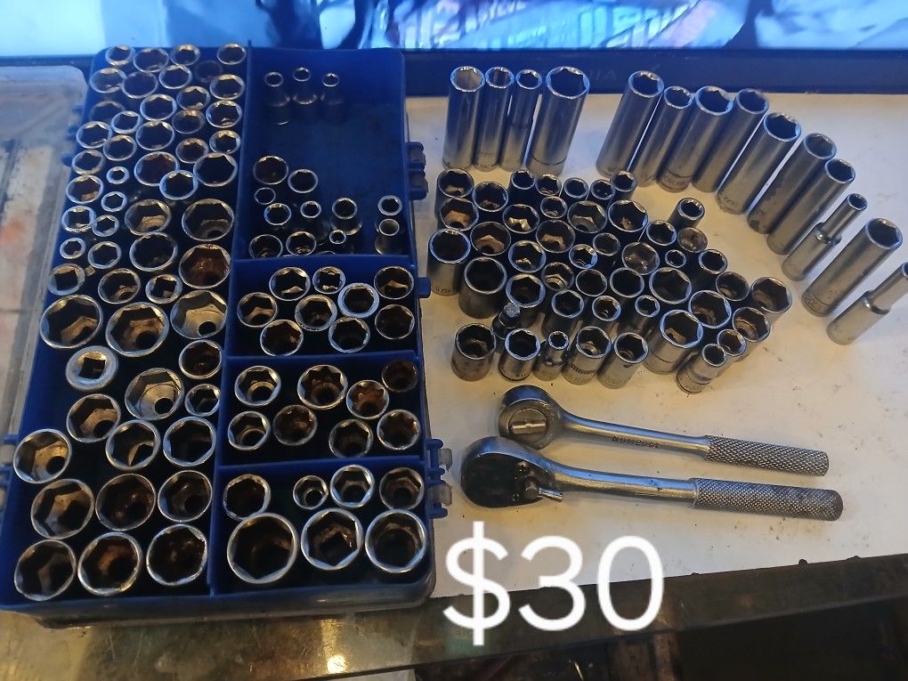 SOCKETS