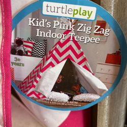 Pink Zigzag Indoor Teepee