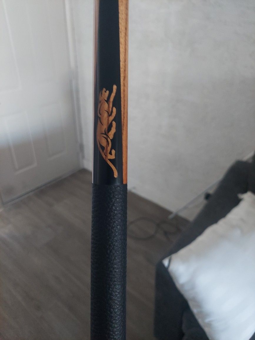 Predator SP2 Revo Adventura Pool Cue and 12.4 Predator Shaft