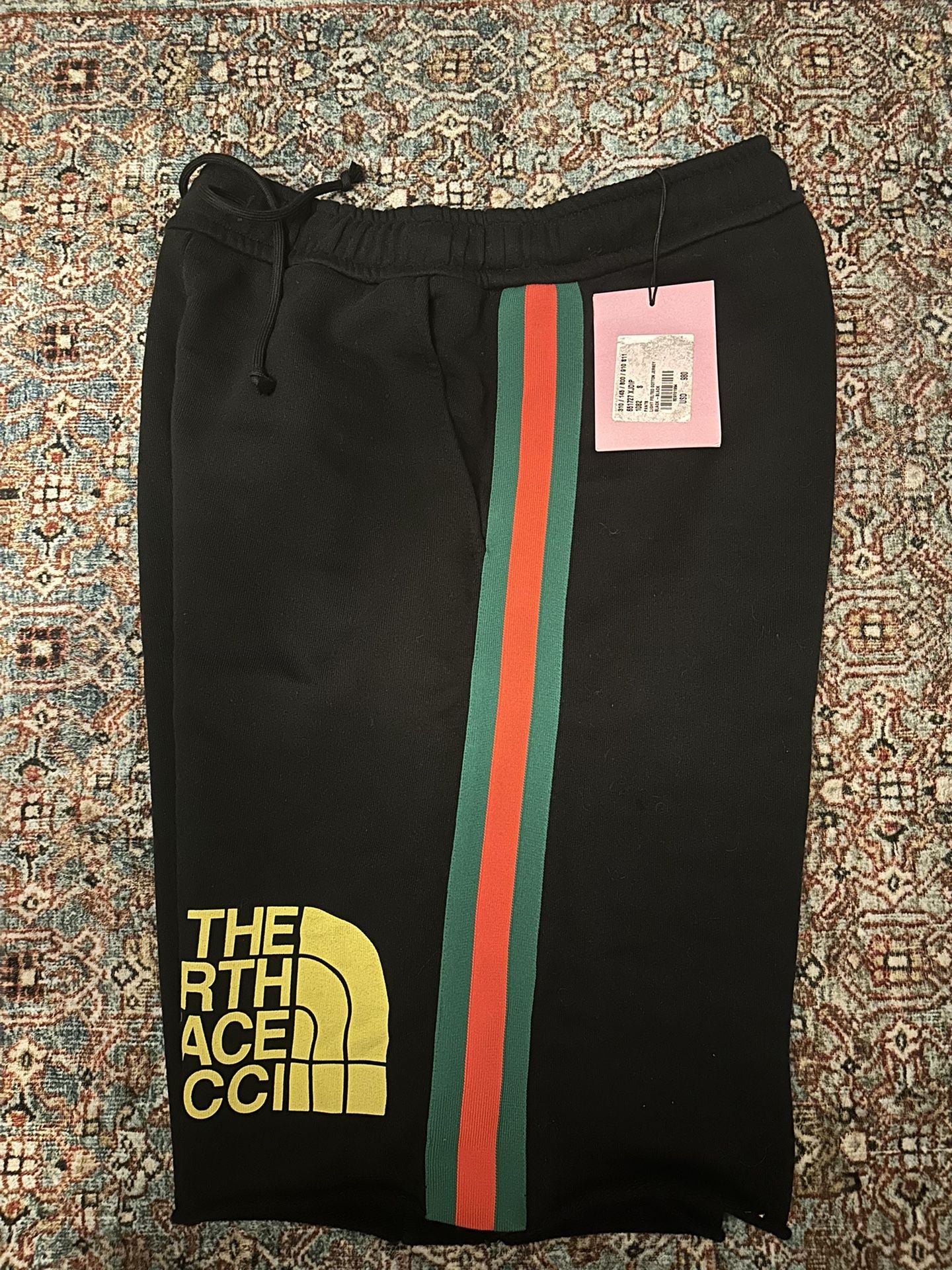 Short Gucci