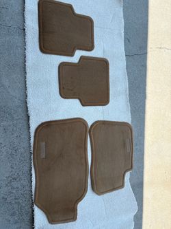 Genuine New Saturn Sl200-300 tan Floor mats