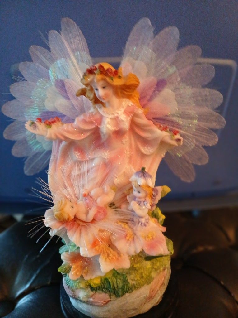 ANGEL FIGURINE
