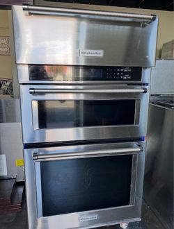 KITCHEN AID 30”WIDE STAINLESS STEEL BUILT IN MICROWAVE OVEN COMBO