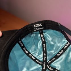 Black Yankees Snap Back Hat