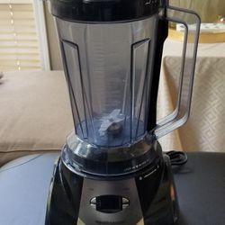 Health master living well Montel blender 70 oz pitcher .